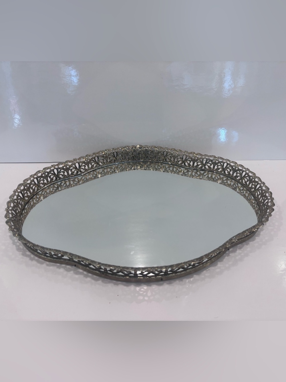 Vintage Mirrored Gold Tone Scalloped Edge Vanity Tray Hollywood Regency Style